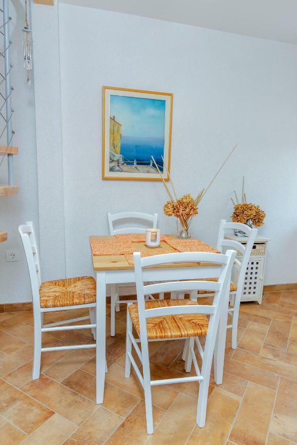 Apartment Li Tar-Vabriga エクステリア 写真